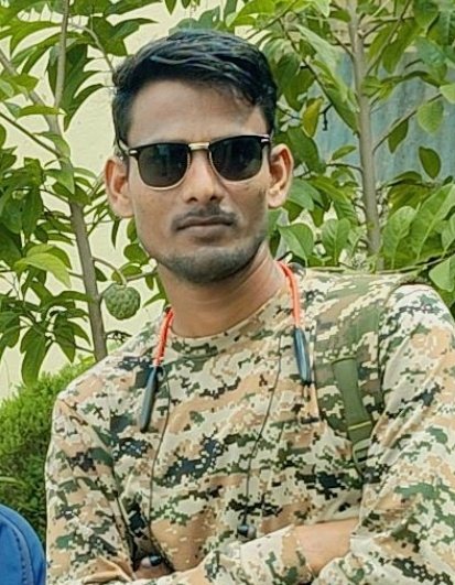 फोटो मोठा पाहण्यासाठी क्लिक करा Vishal Madhukar Ade