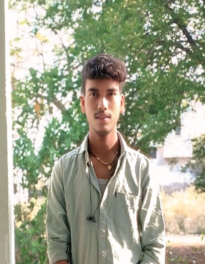 फोटो मोठा पाहण्यासाठी क्लिक करा Akash Anil Jadhav