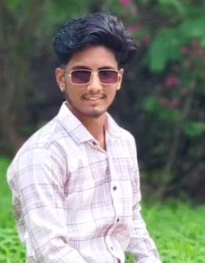 फोटो मोठा पाहण्यासाठी क्लिक करा Vishwajit Sujit Naik